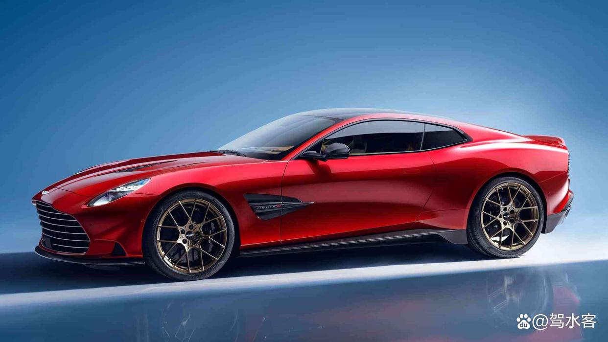 九游app下载-雷诺车队翻盘阿斯顿马丁，拉塞尔惊艳四座